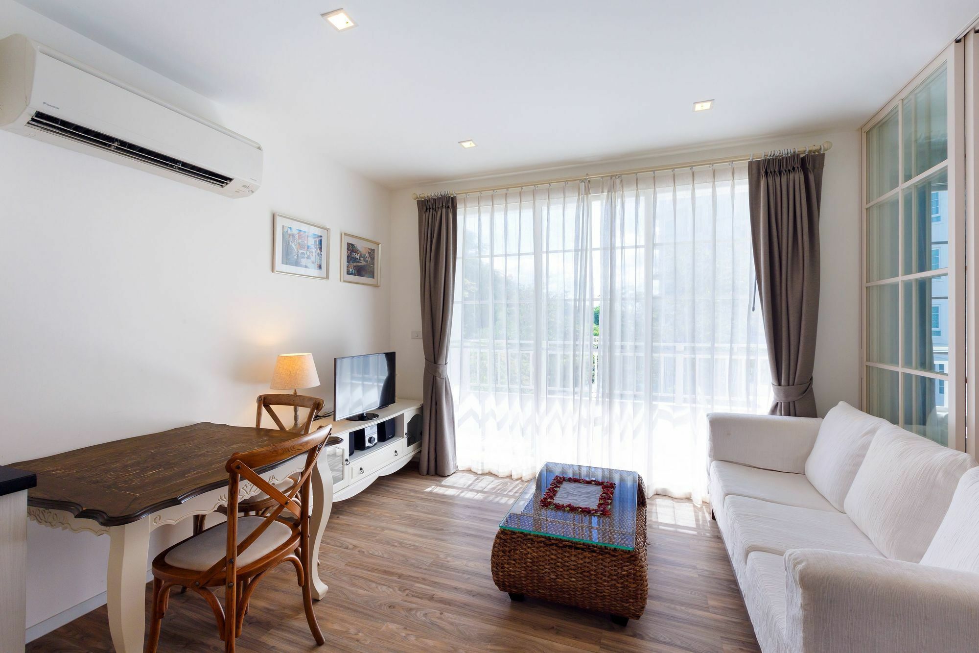 Summer Huahin Condominium Екстер'єр фото
